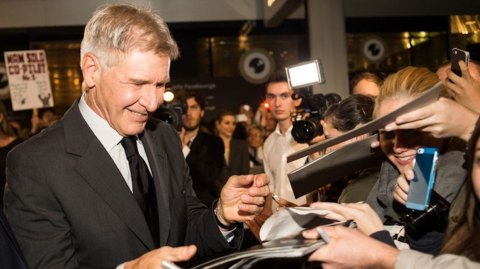 Official Pix: sance de ddicaces d'Harrison Ford 