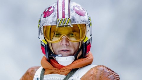 Hot Toys présente sa figurine Luke Skywalker en tenue de Snowspeeder